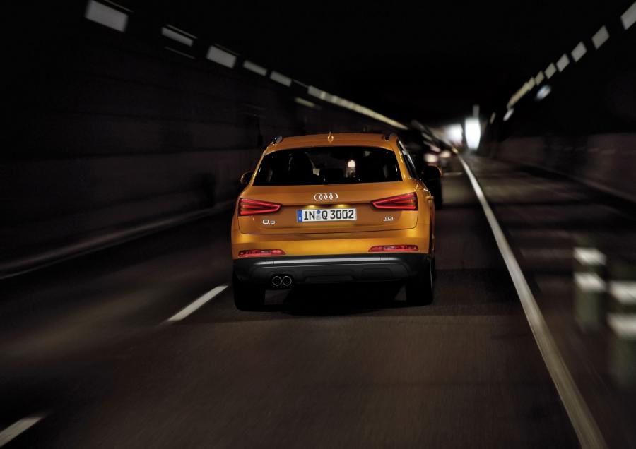  Audi Q3 2.0 TDI Quattro (8U) 2011 года  (WW) (фото 6 из 65)